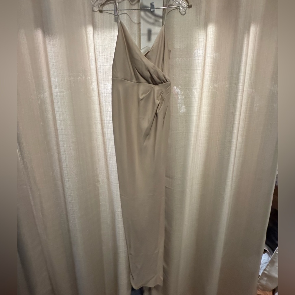 Bhldn floor sample with tags - tan / cream bridesmaids wedding guest dress